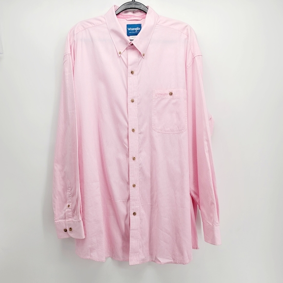 Wrangler Breast Cancer Awareness Button Up